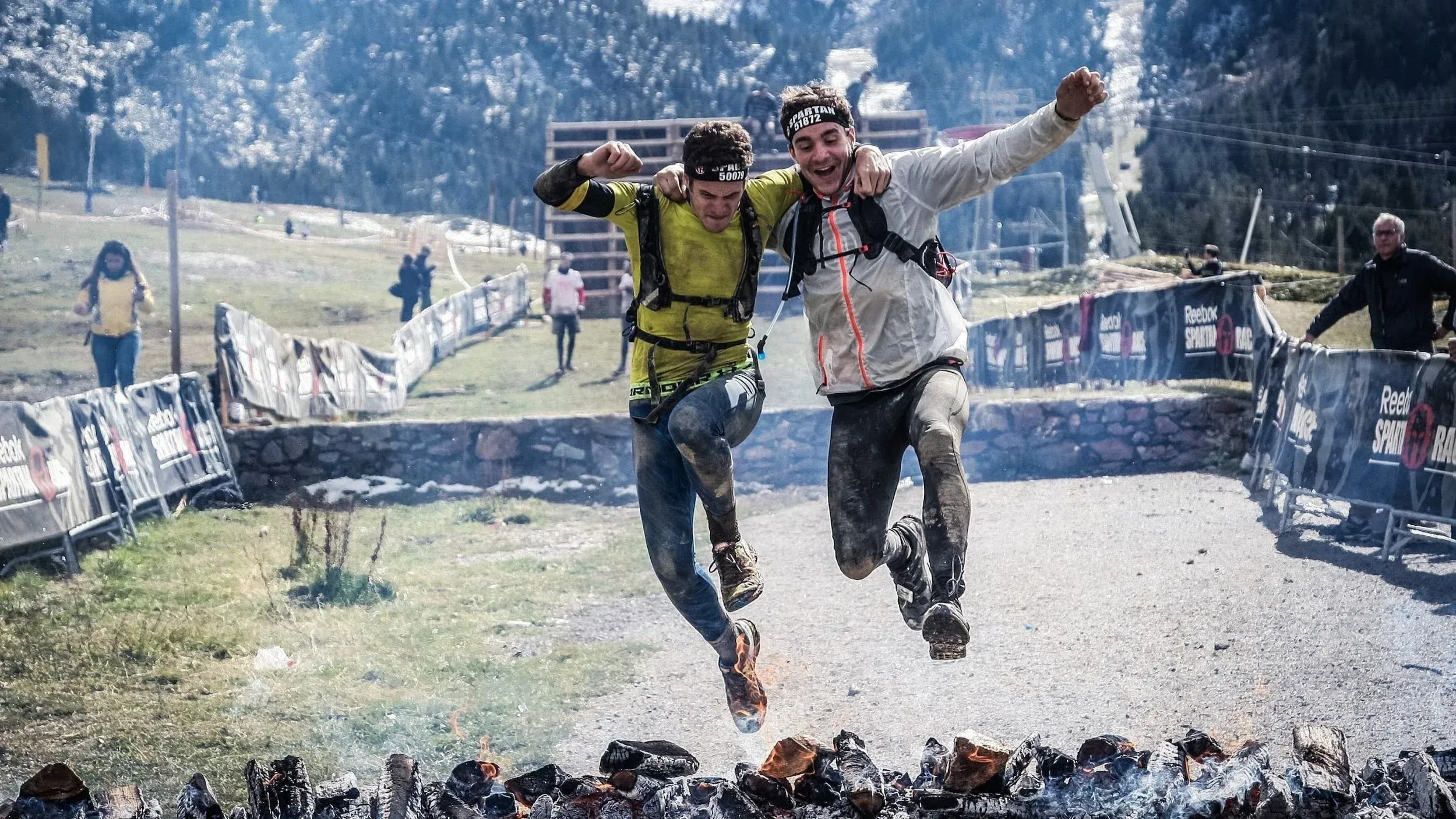 How HR Can Tackle Workplace Culture Challenges With Corporate Team-Building