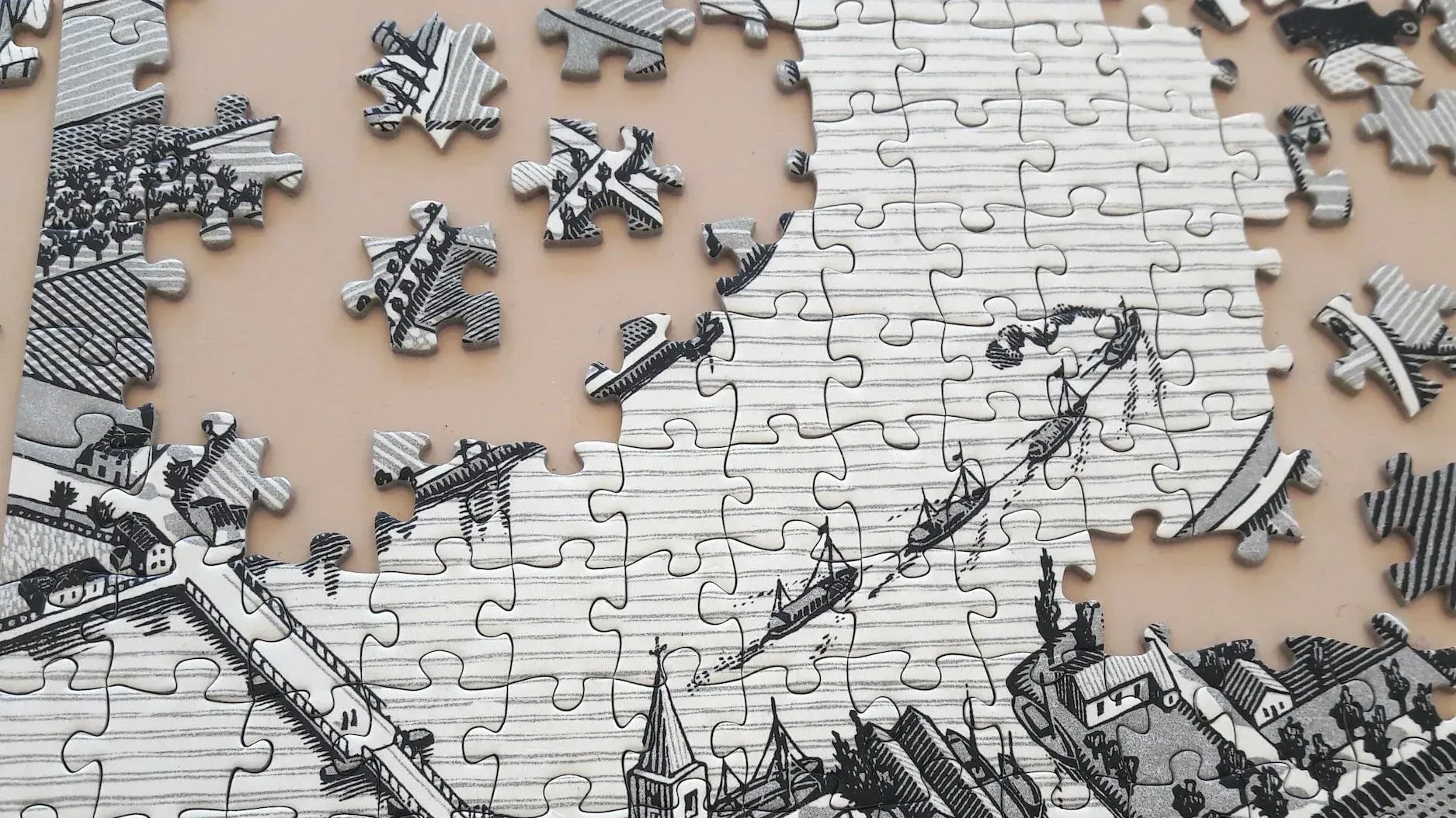 Amidst the intense competition, how can MNCs set themselves apart and build high-performing teams that are able to maximise collaboration in spite of the pressure-cooker they are in? Discover how corporate team-building can be the solution for MNCs t