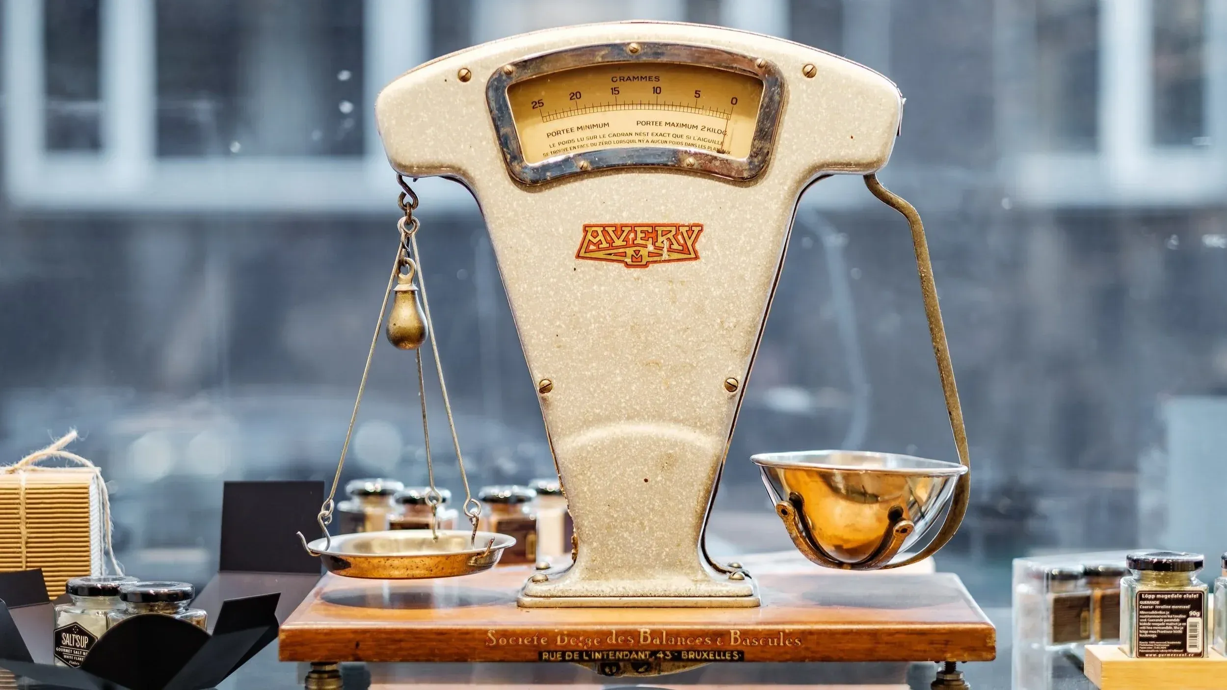 Managing The Future Of Work: Maximising The Pros And Cons Of A Hybrid Work Model&nbsp;