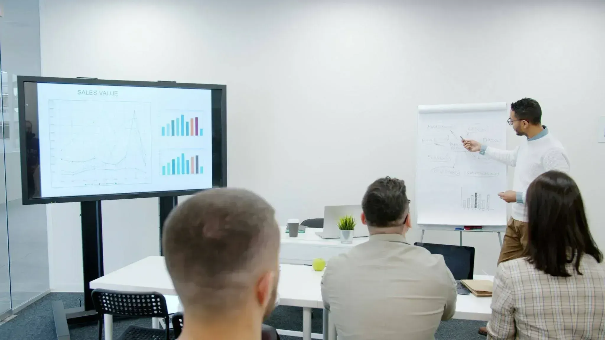 Bridging the Gap Between Star Seller and Effective Leader