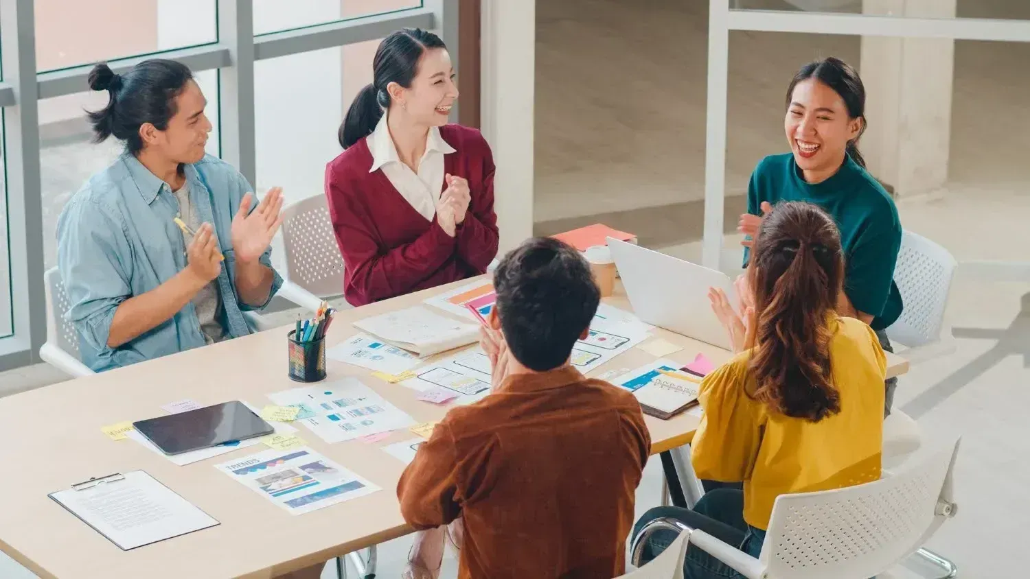 How Servant Leadership Strengthens Team Culture